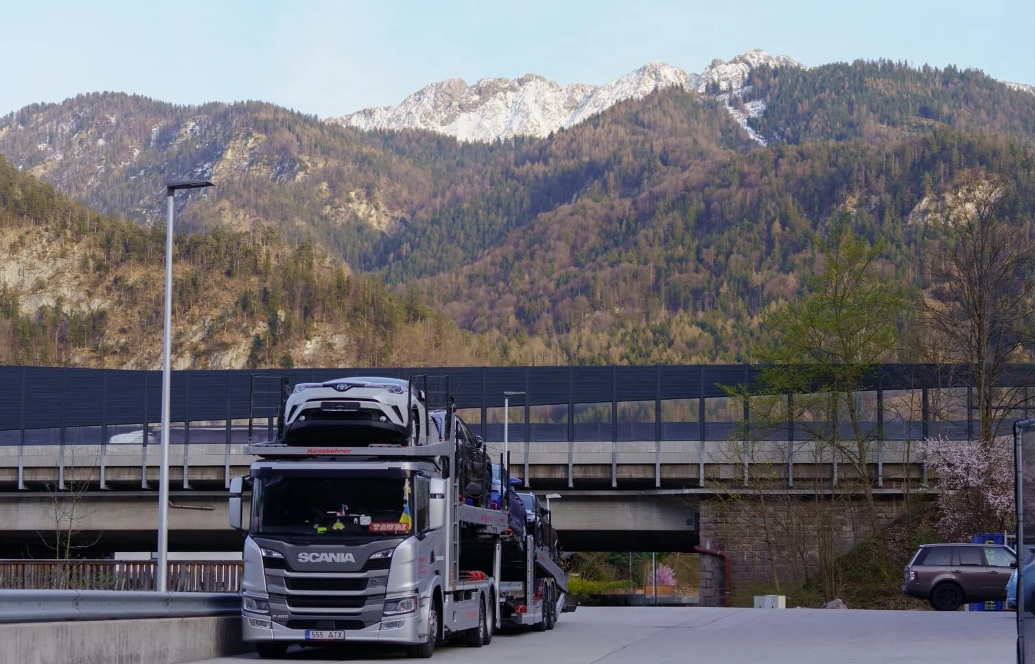 Vehicles and cars transported across Europe